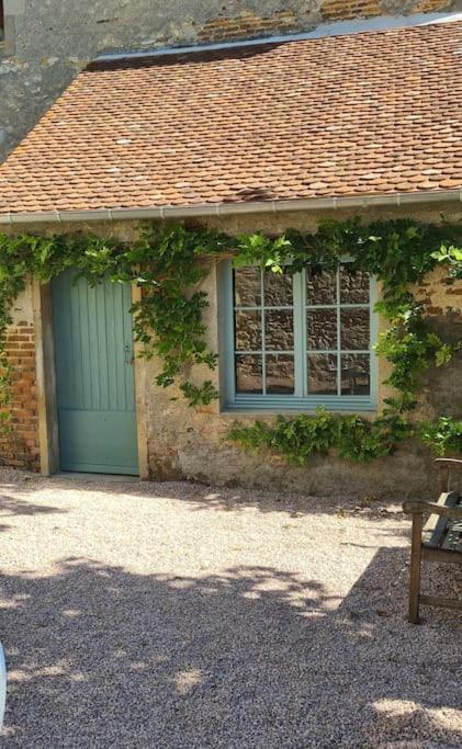 Gite L'Annexe Du Prieure Besson Kültér fotó