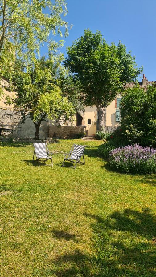 Gite L'Annexe Du Prieure Besson Kültér fotó