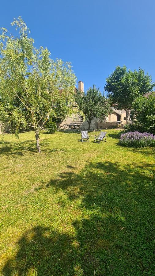 Gite L'Annexe Du Prieure Besson Kültér fotó